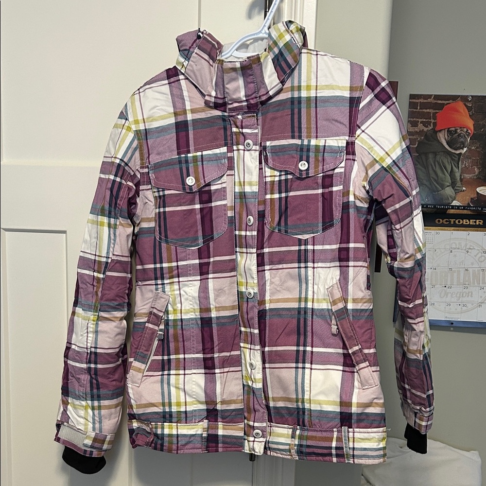 Gorgeous Powder Room Winter Jacket.